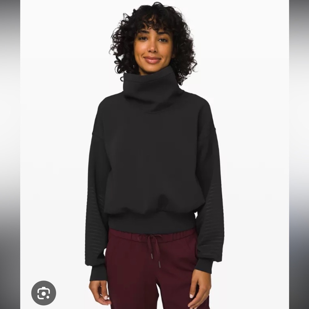 Lulu Lemon Full Flourish Pullover